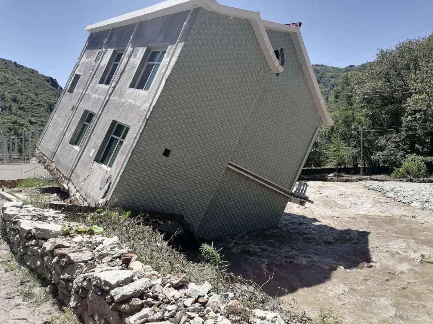 郴州农村自建房纠偏工程要注意哪些要求